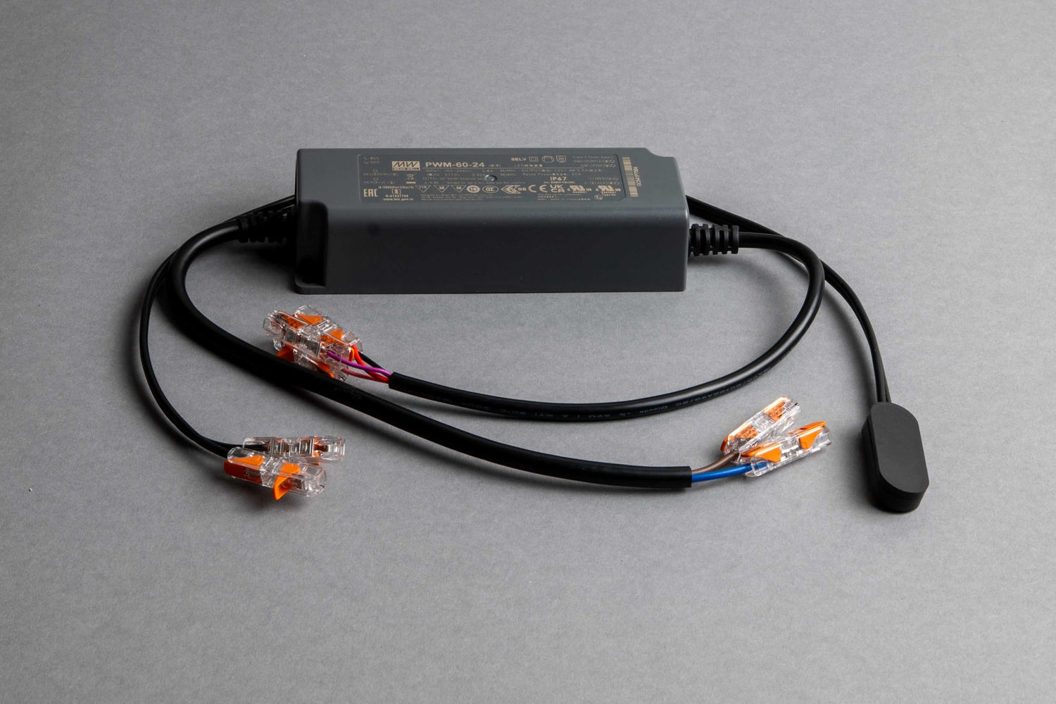 Built-in Power Supply 60W