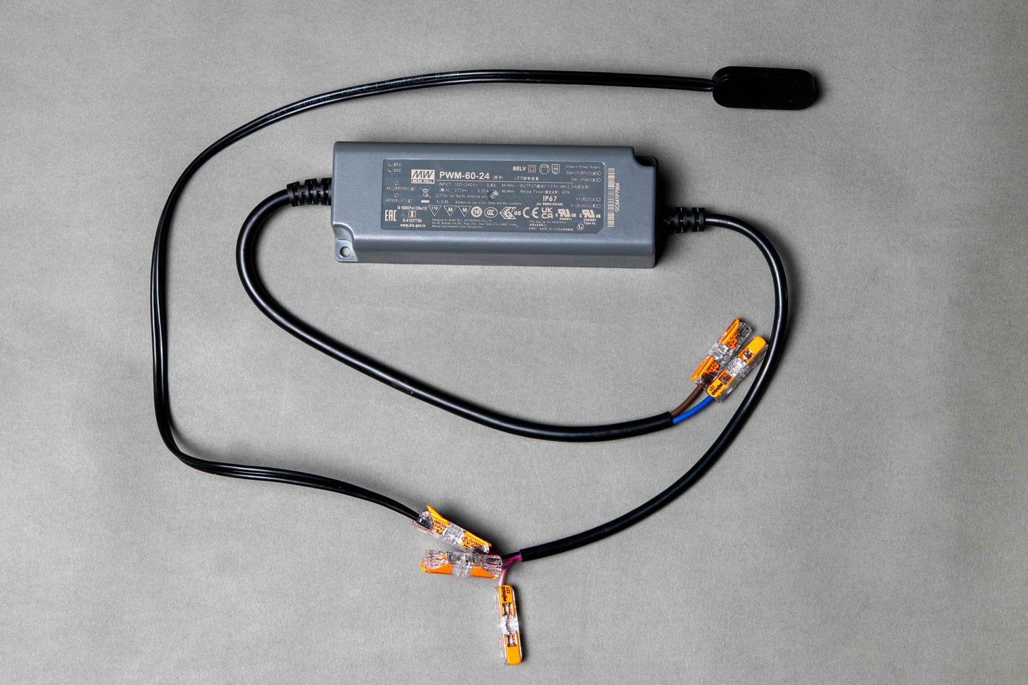 Built-in Power Supply 60W